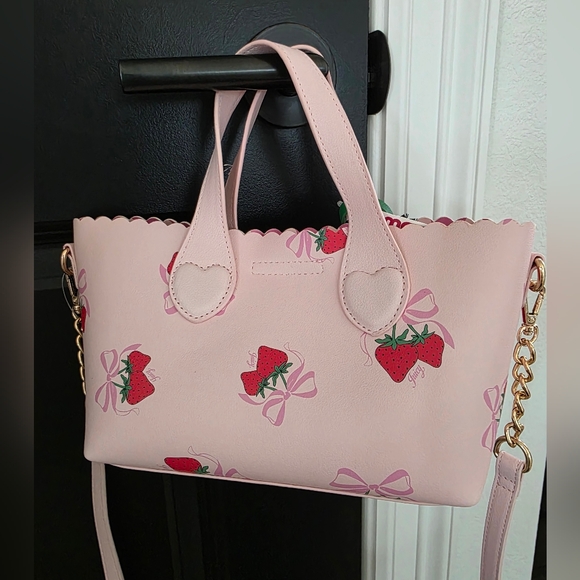 NWT Juicy Couture Sweet Strawberry Mini Tote - Powder Blush Multi - Picture 2 of 5